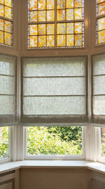 Afbeelding in Gallery-weergave laden, Linen Roman Blinds in Aquamarine colour
