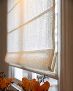 Charger l'image dans la galerie, Roman Blinds in Off-white colour

