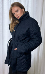 Load image into Gallery viewer, Multiseason linen quilted jacket in Dark Night colour
