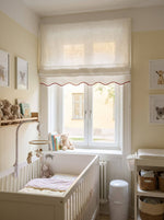 Afbeelding in Gallery-weergave laden, Linen Roman Blinds for Baby Rooms
