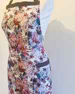 Load image into Gallery viewer, Linen apron in natural linen
