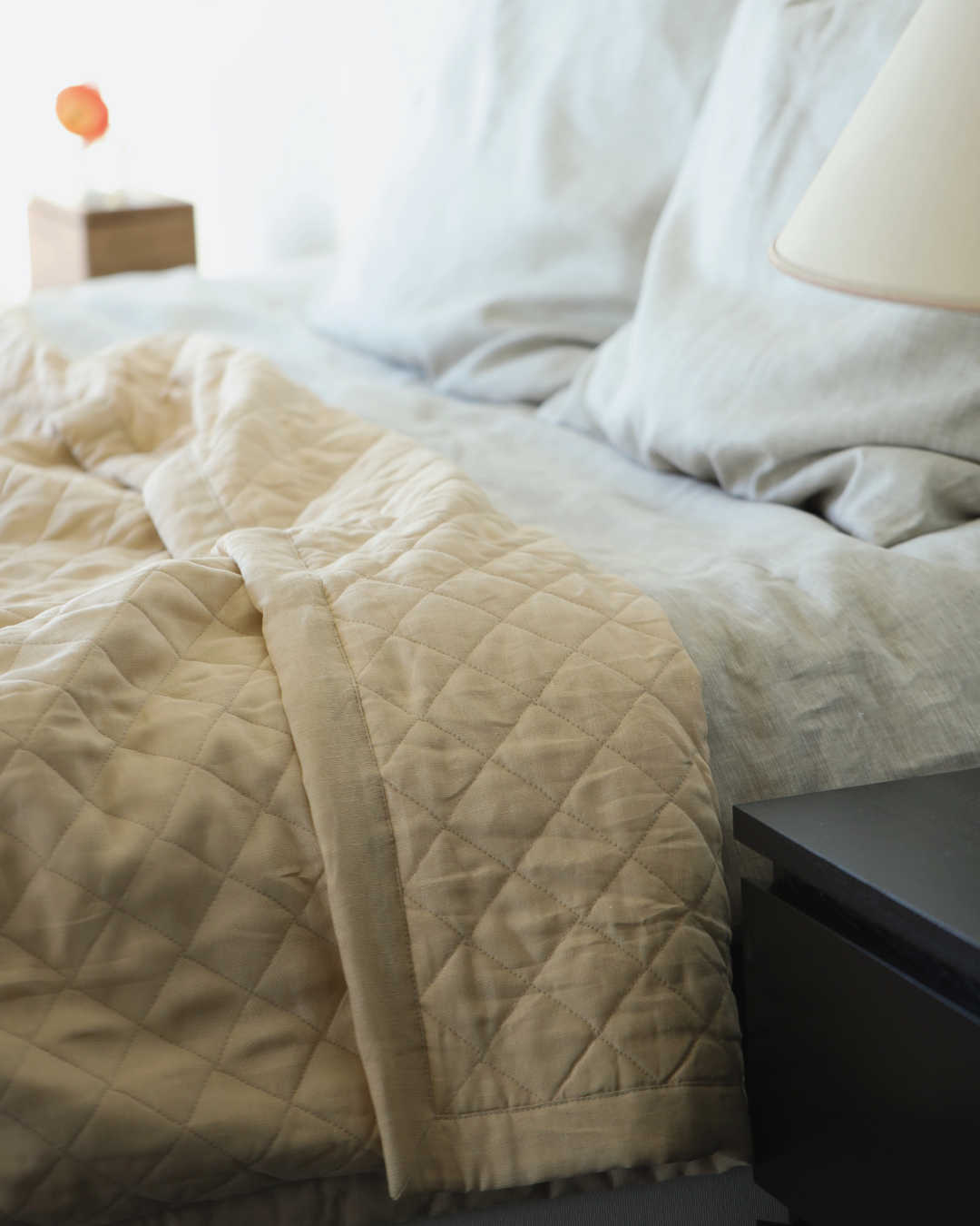 Quilted linen duvet in beige